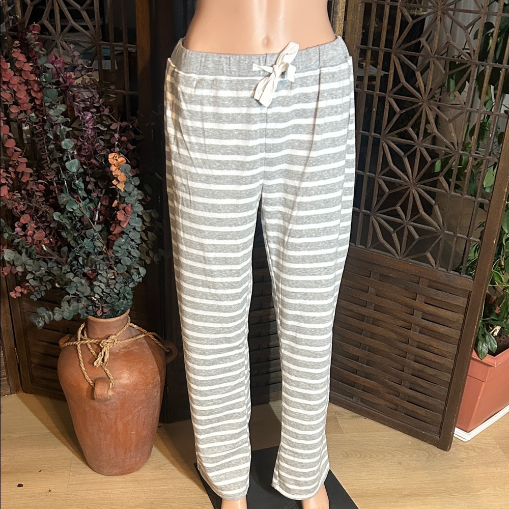 NWT NOBLE MOUNT SWEATPANTS  L
